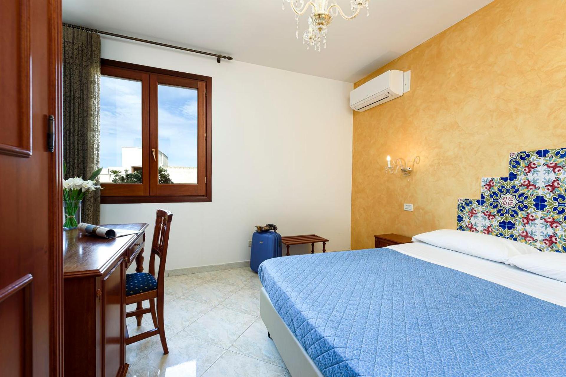 Araba Fenice Hotel 산비토로카포 외부 사진