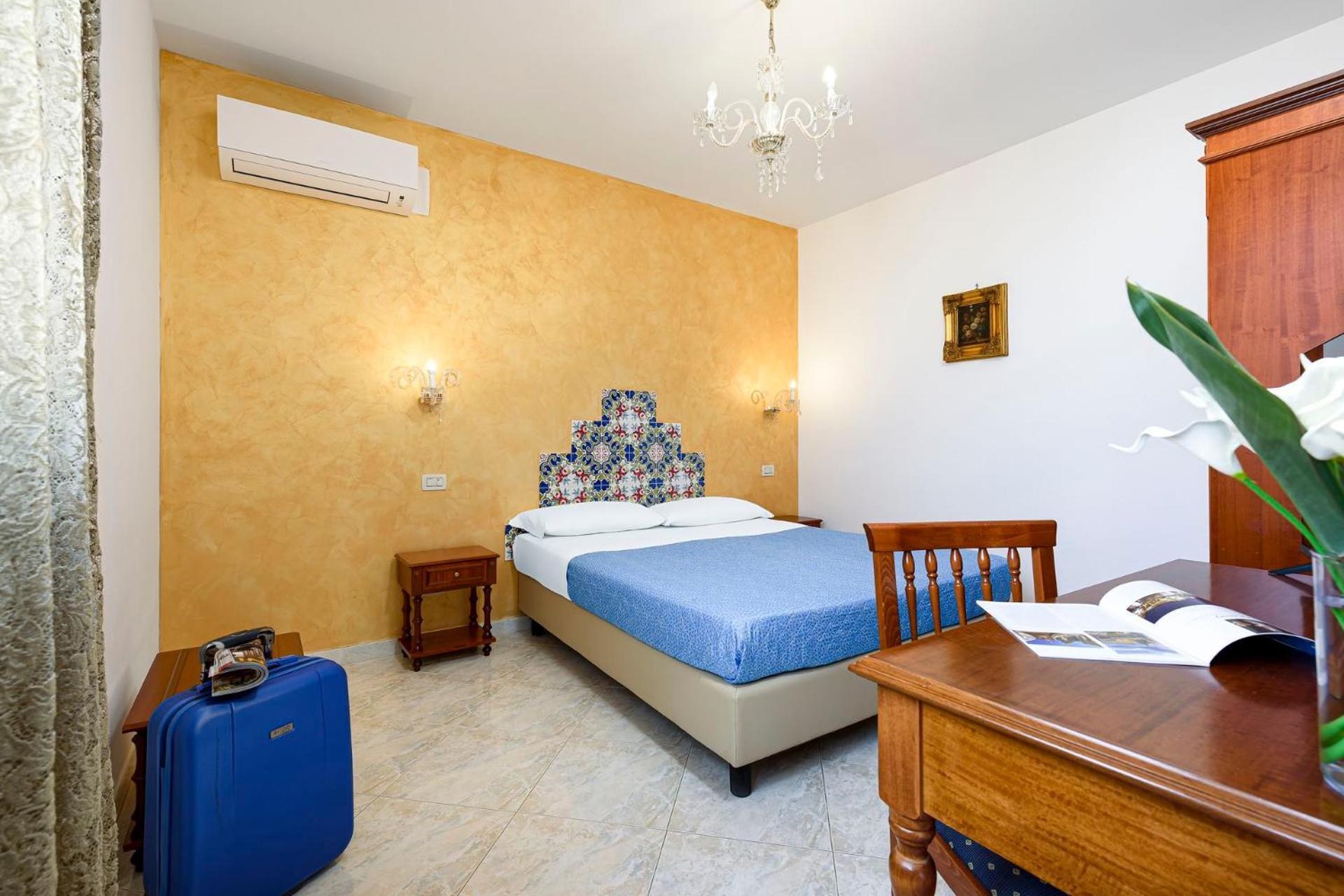 Araba Fenice Hotel 산비토로카포 외부 사진