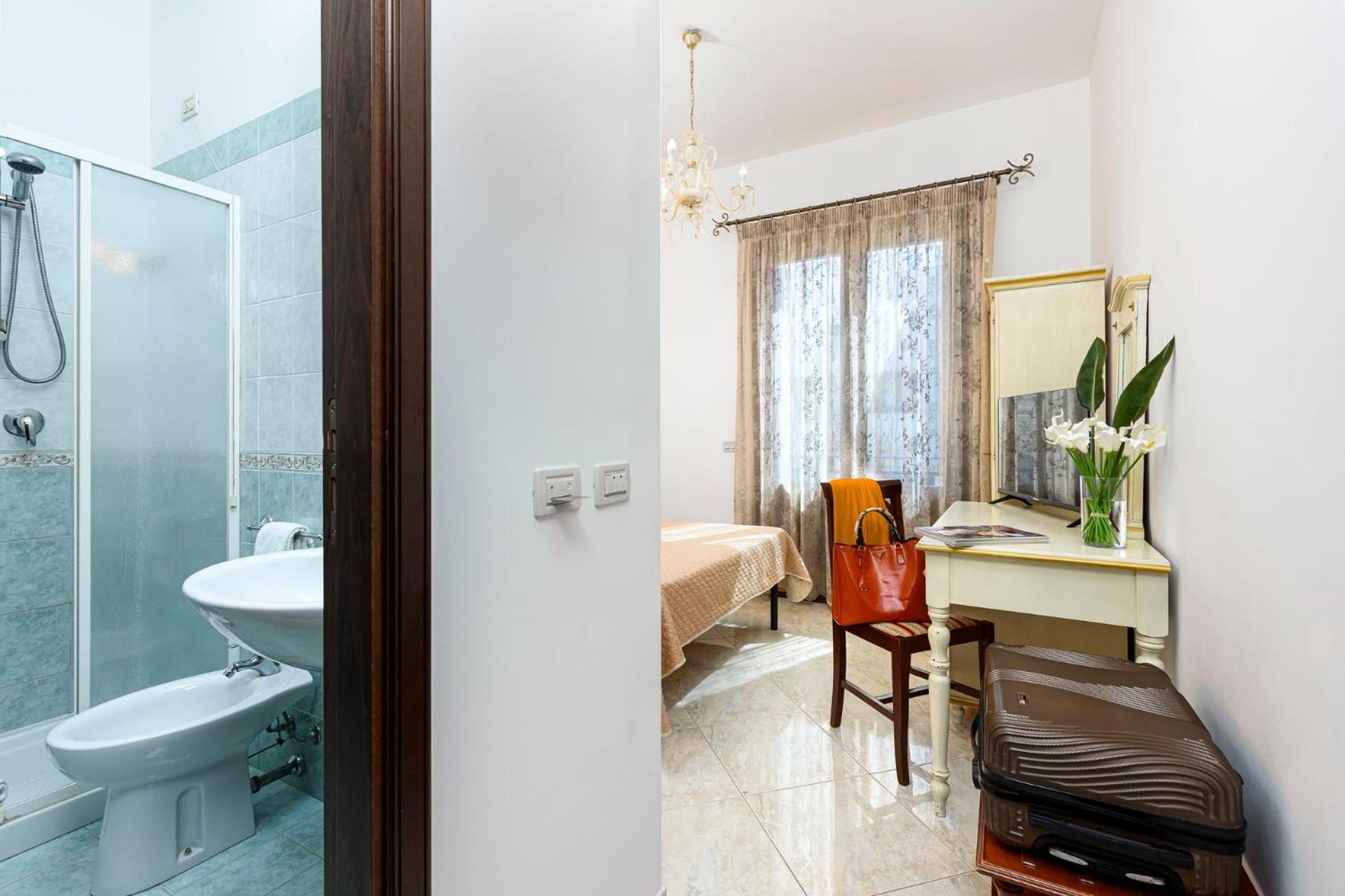 Araba Fenice Hotel 산비토로카포 외부 사진